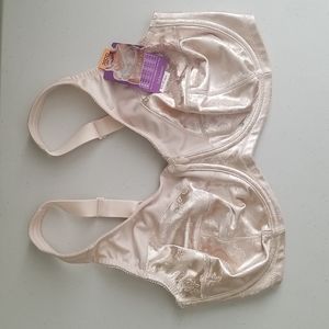 Cabernet Full Busted 38DD Fawn/beige color bra